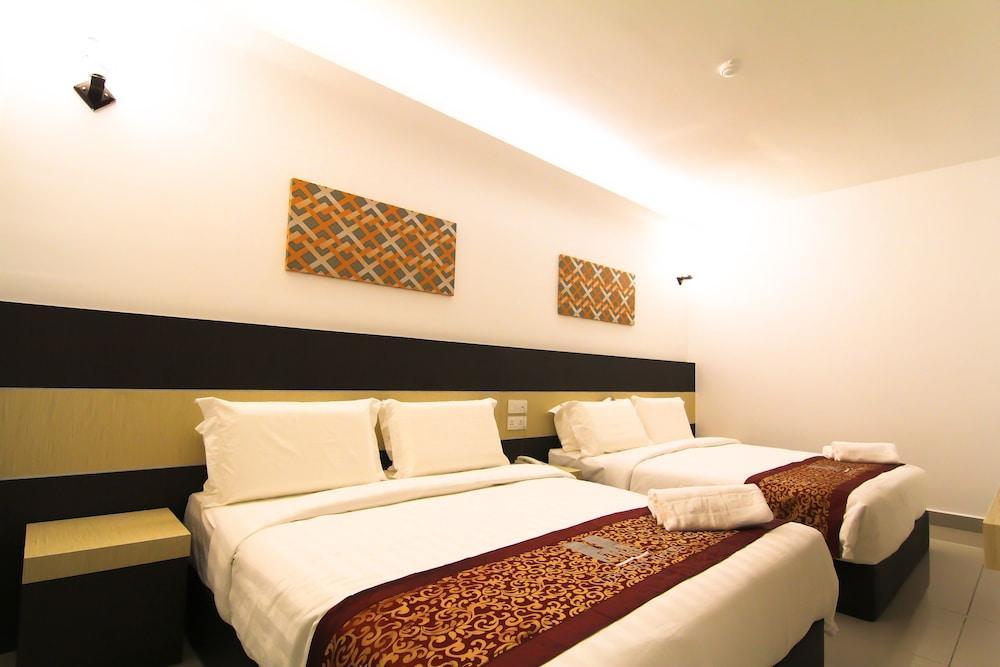 Uptown Hotel Seremban Exteriör bild