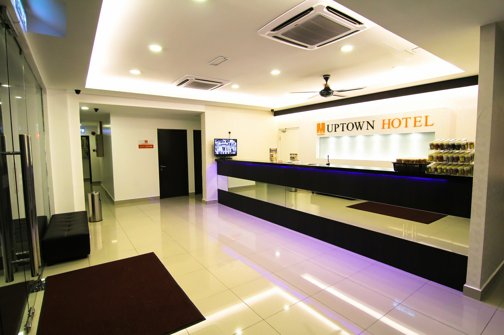 Uptown Hotel Seremban Exteriör bild
